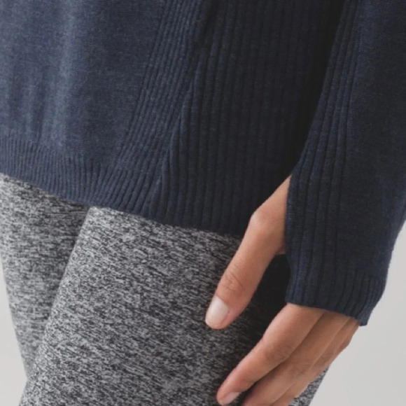 Lululemon Lululemon Sweat And Savasana turtleneck Sweater 17964 - Picture 6 of 13